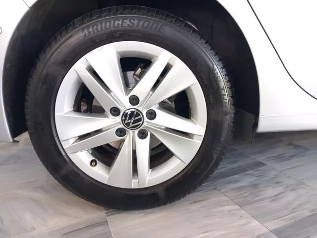 Volkswagen Golf Life 1.5 eTSI 96 kW (130 CV) DSG de segunda mano