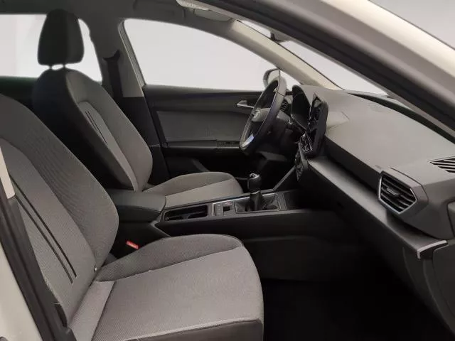 SEAT León 1.5 TSI S&S Style 25 Aniversario 85 kW (116 CV) de segunda mano