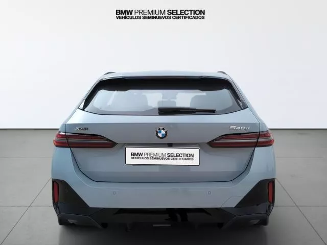 BMW Serie 5 540d xDrive Touring 223 kW (303 CV) de segunda mano