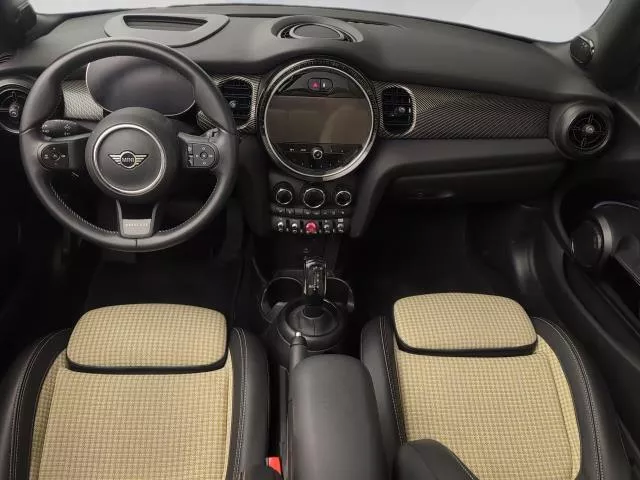 MINI Cabrio 100 kW (136 CV) de segunda mano