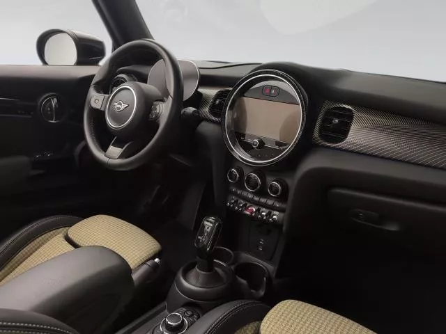 MINI Cabrio 100 kW (136 CV) de segunda mano