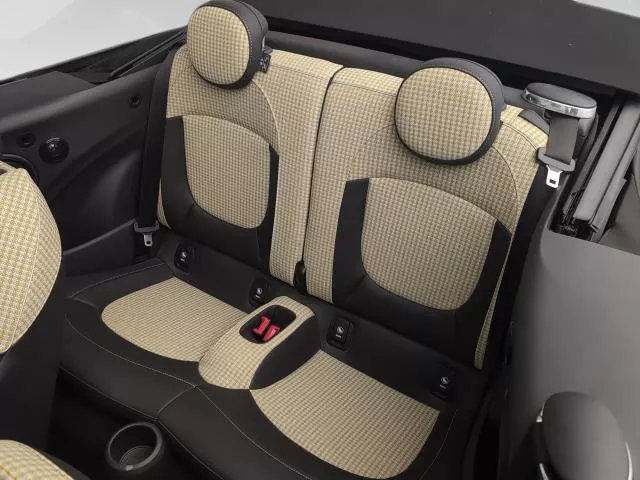 MINI Cabrio 100 kW (136 CV) de segunda mano