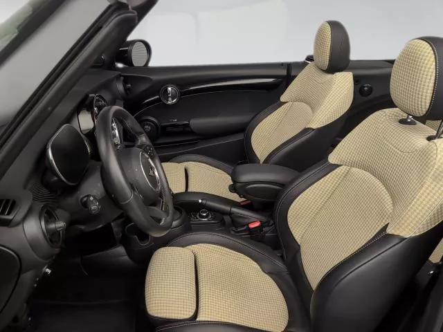 MINI Cabrio 100 kW (136 CV) de segunda mano
