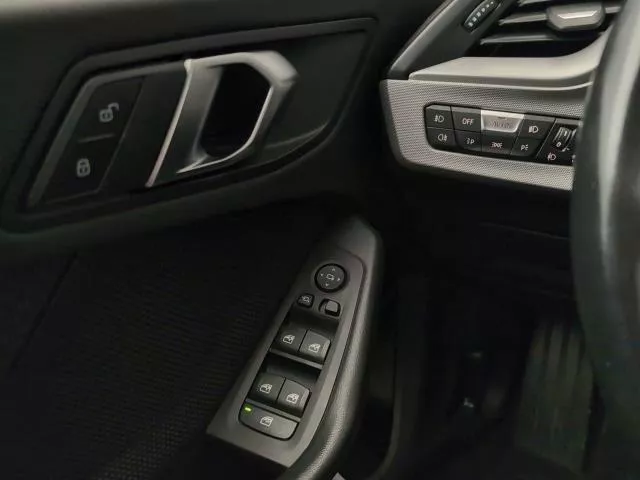 BMW Serie 1 116d 85 kW (116 CV) de segunda mano