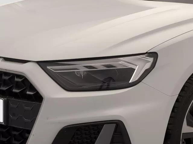 Audi A1 Adrenalin edition 30 TFSI 85 kW (116 CV) S tronic de segunda mano