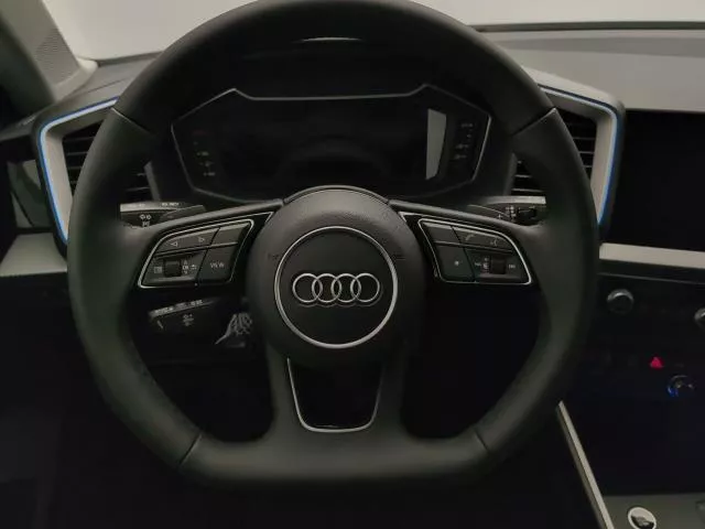Audi A1 Adrenalin Black edition 30 TFSI 85 kW (116 CV) S tronic de segunda mano