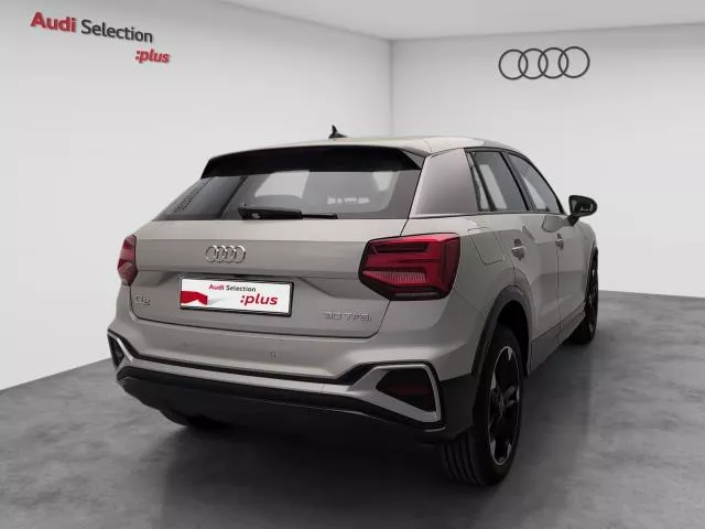 Audi Q2 Adrenalin Black Edition 30 TFSI 85 kW (116 CV) de segunda mano