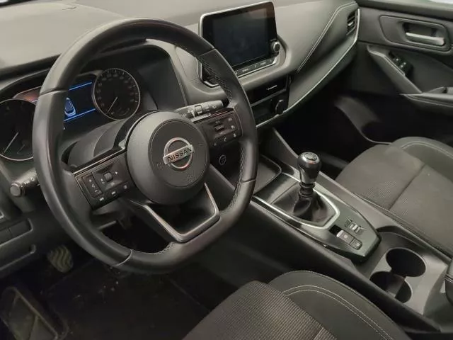 Nissan Qashqai DIG-T 140 mHEV Acenta 4×2 103 kW (140 CV) de segunda mano