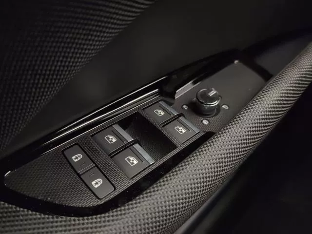 Audi Q3 Advanced e-hybrid 200 kW (272 CV) de segunda mano
