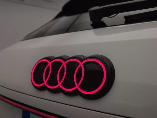 Audi Q3 Advanced e-hybrid 200 kW (272 CV) de segunda mano