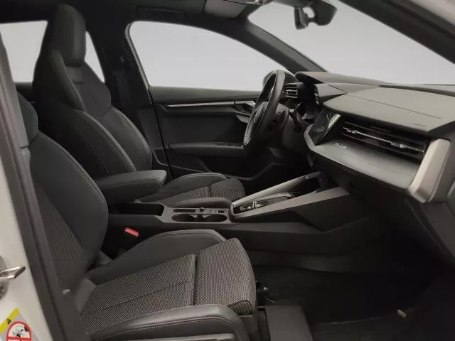 Audi A3 Black line edition 35 TFSI 110 kW (150 CV) S tronic de segunda mano
