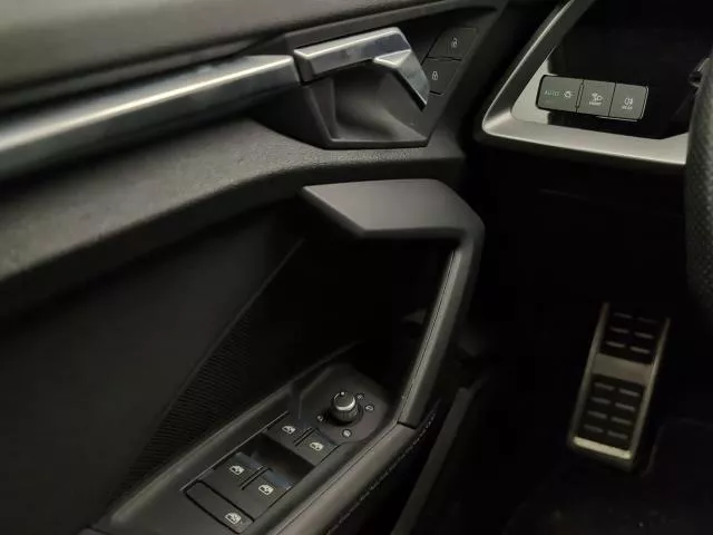 Audi A3 Black line edition 35 TFSI 110 kW (150 CV) S tronic de segunda mano