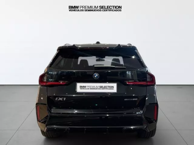 BMW iX1 eDrive20 150 kW (204 CV) de segunda mano