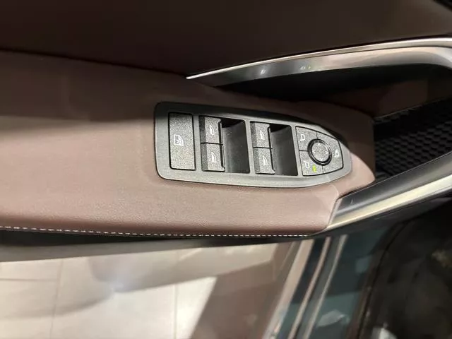 BMW iX1 eDrive20 150 kW (204 CV) de segunda mano