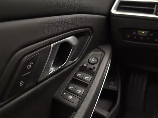 BMW Serie 3 320d 140 kW (190 CV) de segunda mano