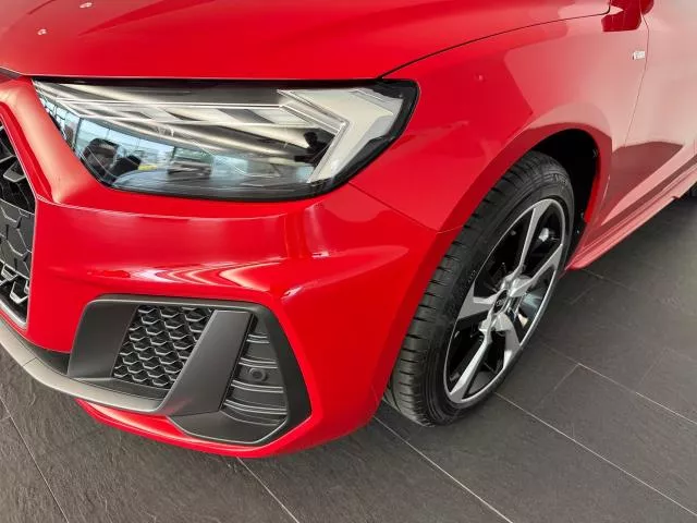 Audi A1 Adrenalin edition 30 TFSI 85 kW (116 CV) S tronic de segunda mano