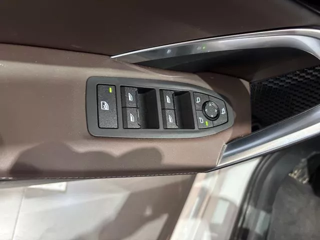 BMW iX1 eDrive20 150 kW (204 CV) de segunda mano