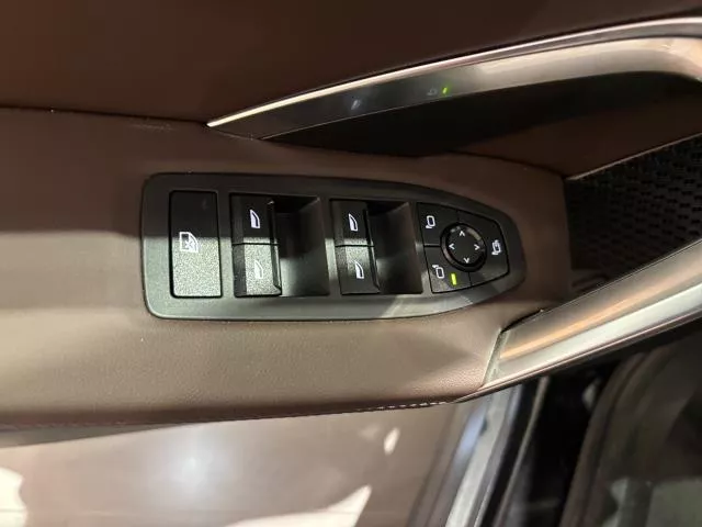 BMW iX1 eDrive20 150 kW (204 CV) de segunda mano