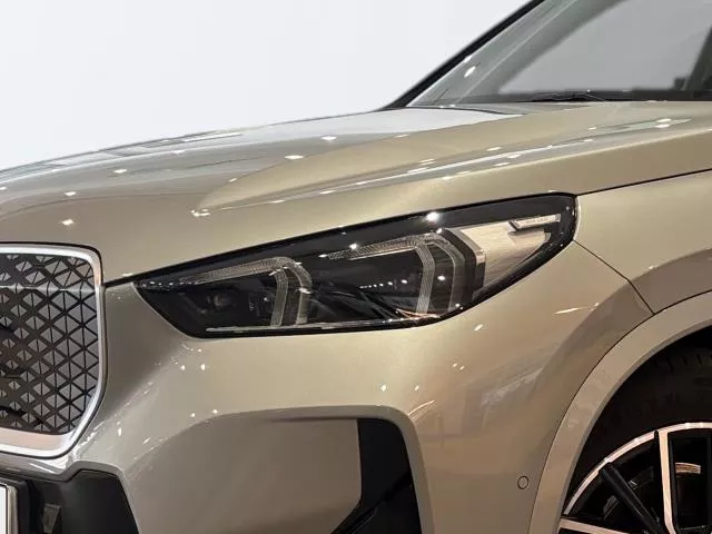 BMW iX1 eDrive20 150 kW (204 CV) de segunda mano