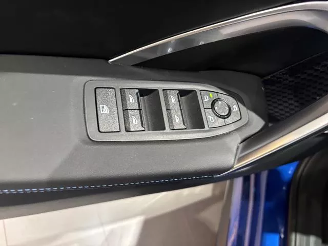 BMW iX1 eDrive20 150 kW (204 CV) de segunda mano