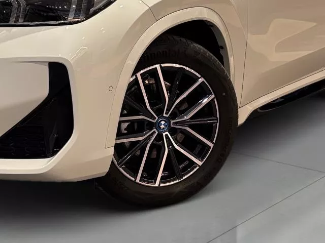 BMW iX1 eDrive20 150 kW (204 CV) de segunda mano