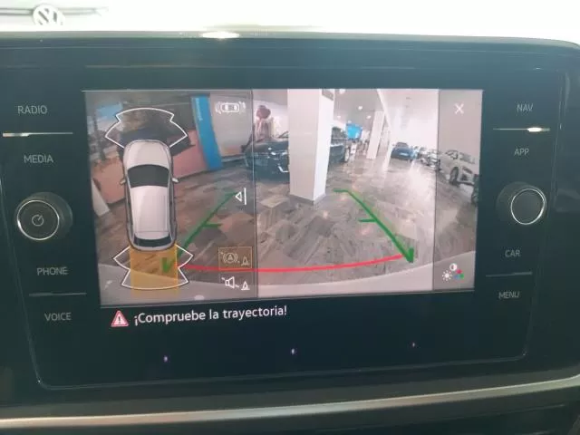 Volkswagen T-Roc Life 2.0 TDI 110 kW (150 CV) DSG de segunda mano