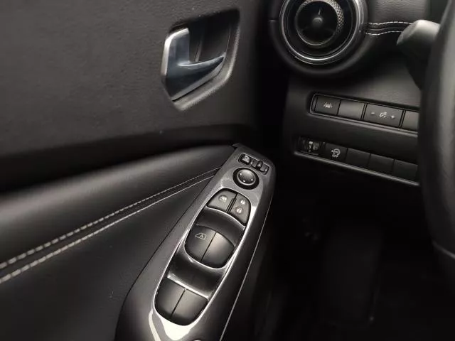 Nissan Juke DIG-T N-Connecta 4×2 DCT 84 kW (114 CV) de segunda mano