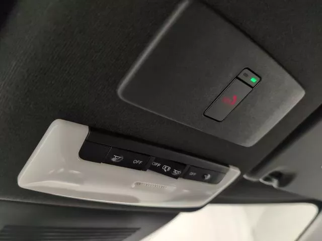 Nissan Juke DIG-T N-Connecta 4×2 DCT 84 kW (114 CV) de segunda mano