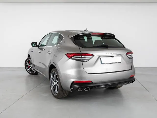 Maserati Levante GT L4 Hybrid-Gasolina AWD 243 kW (330 CV) de segunda mano