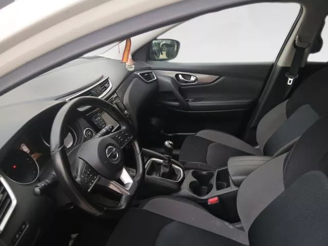 Nissan Qashqai DIG-T 140 N-Connecta 103 kW (140 CV) de segunda mano