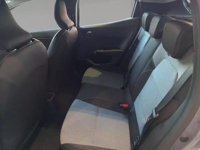 Mitsubishi Colt 100T Motion 67 kW (90 CV) de segunda mano