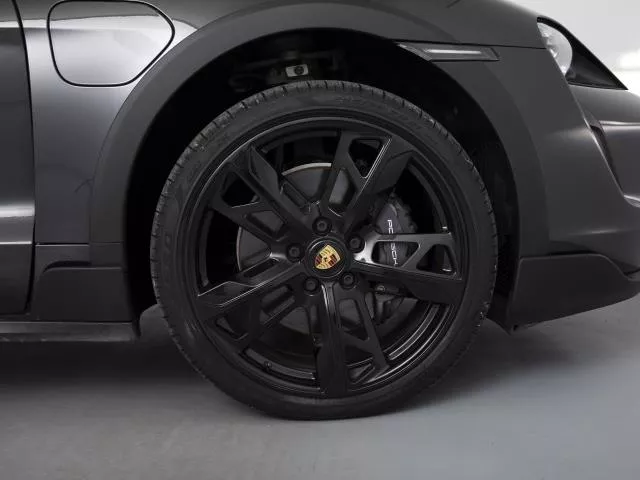Porsche Taycan 4 Cross Turismo 350 kW (476 CV) de segunda mano