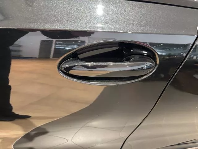 BMW Serie 3 320i 135 kW (184 CV) de segunda mano