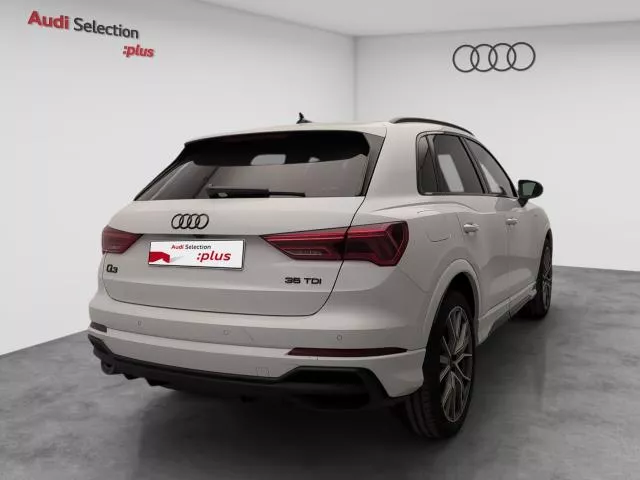 Audi Q3 Black line 35 TDI 110 kW (150 CV) S tronic de segunda mano