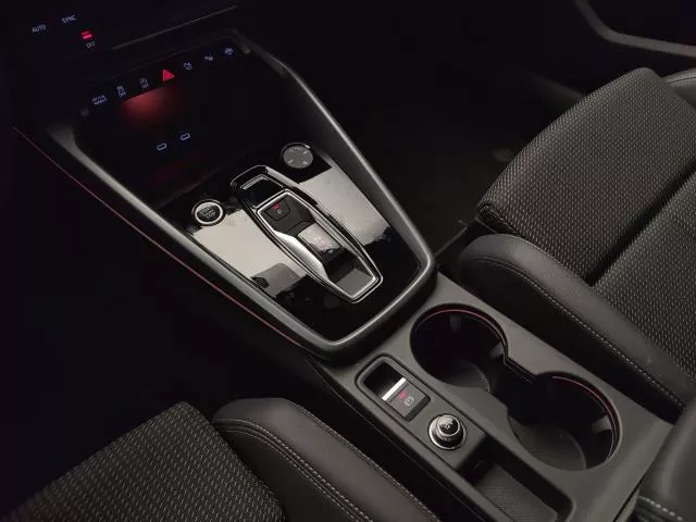 Audi A3 S line 35 TDI 110 kW (150 CV) S tronic de segunda mano