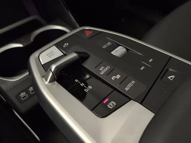 BMW iX1 eDrive20 150 kW (204 CV) de segunda mano