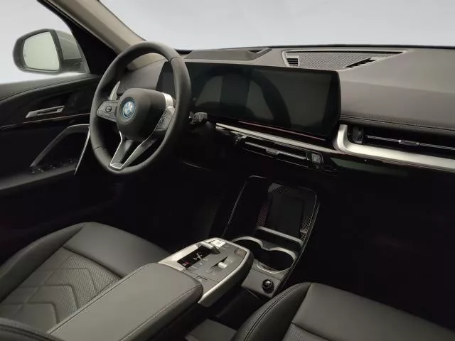 BMW iX1 eDrive20 150 kW (204 CV) de segunda mano