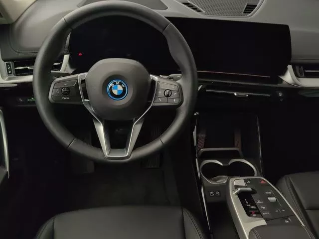 BMW iX1 eDrive20 150 kW (204 CV) de segunda mano