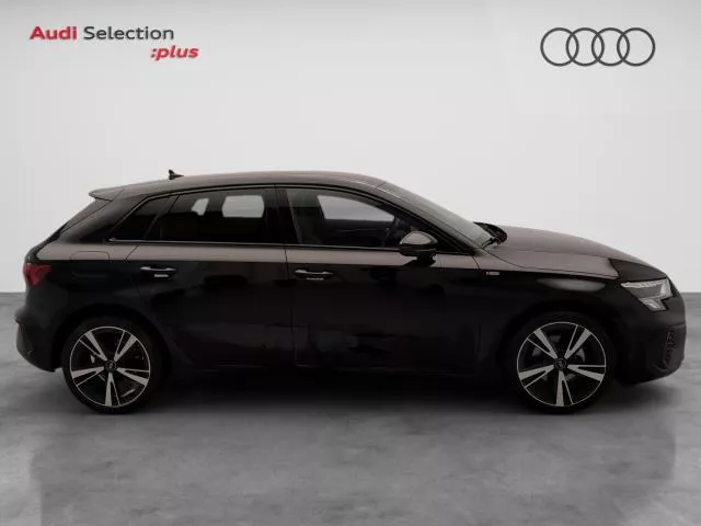 Audi A3 Black line 30 TDI 85 kW (116 CV) S tronic de segunda mano
