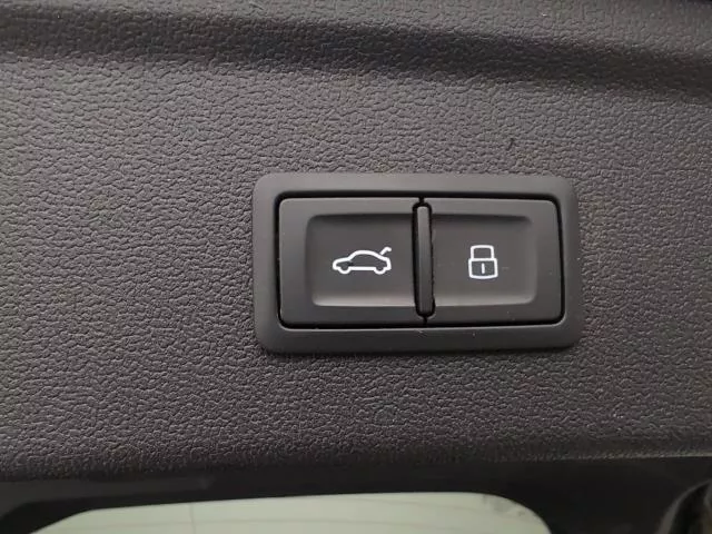 Audi A3 Black line 30 TDI 85 kW (116 CV) S tronic de segunda mano