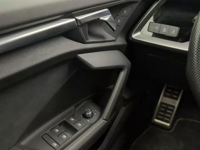 Audi A3 Black line 30 TDI 85 kW (116 CV) S tronic de segunda mano