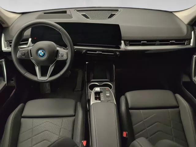 BMW iX1 eDrive20 150 kW (204 CV) de segunda mano