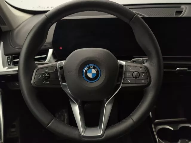 BMW iX1 eDrive20 150 kW (204 CV) de segunda mano