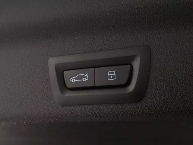 BMW iX1 eDrive20 150 kW (204 CV) de segunda mano