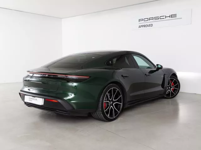 Porsche Taycan 4S 400 kW (544 CV) de segunda mano