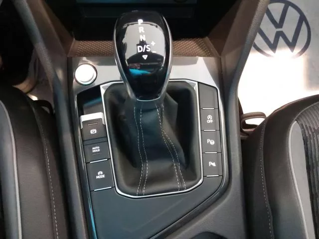 Volkswagen Tiguan R-Line 2.0 TDI 110 kW (150 CV) DSG de segunda mano