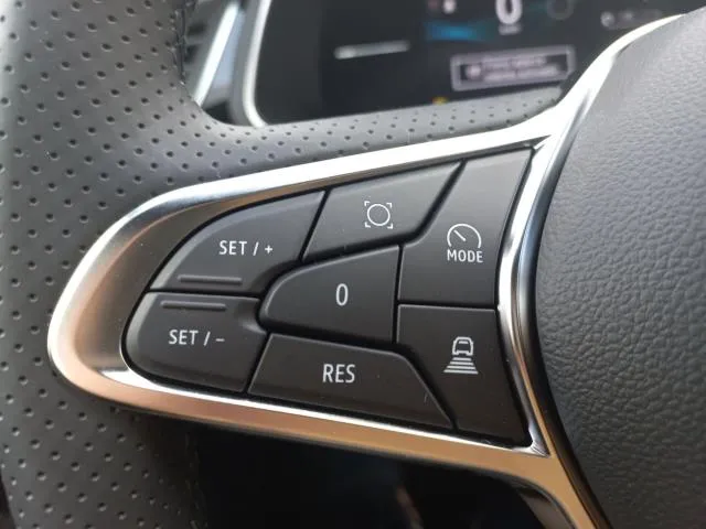Mitsubishi Grandis 130T MHEV Kaiteki 103 kW (140 CV) de segunda mano