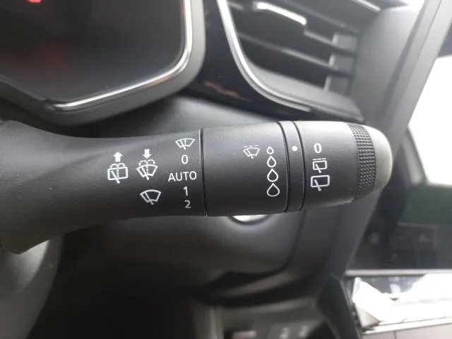 Mitsubishi Grandis 130T MHEV Kaiteki 103 kW (140 CV) de segunda mano