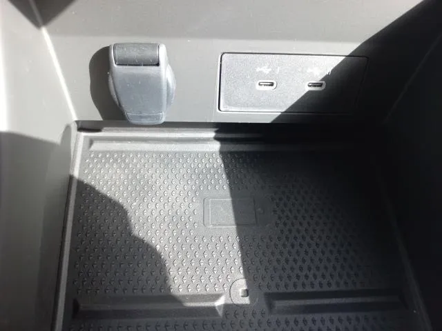 Mitsubishi Grandis 130T MHEV Kaiteki 103 kW (140 CV) de segunda mano