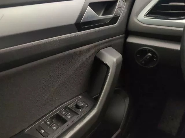 Volkswagen T-Roc Life 2.0 TDI 110 kW (150 CV) DSG de segunda mano